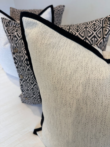 Maya 55cm Square - Off White / Black Border