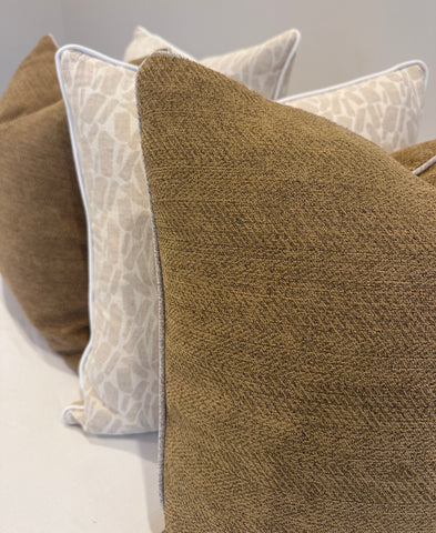 Hailey - Linen Chenille Cushion