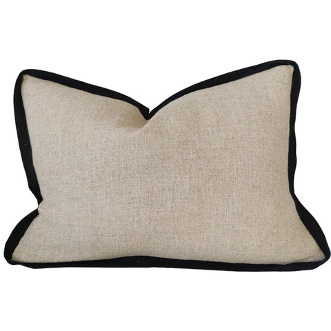 Reine - Linen Lumbar Cushion