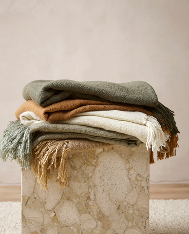 Richmond Putty Throw